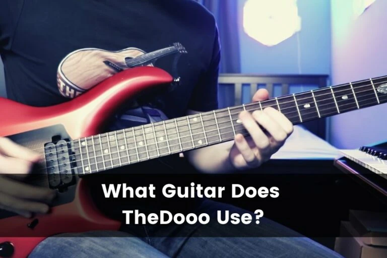 What Guitar Does TheDooo Use?